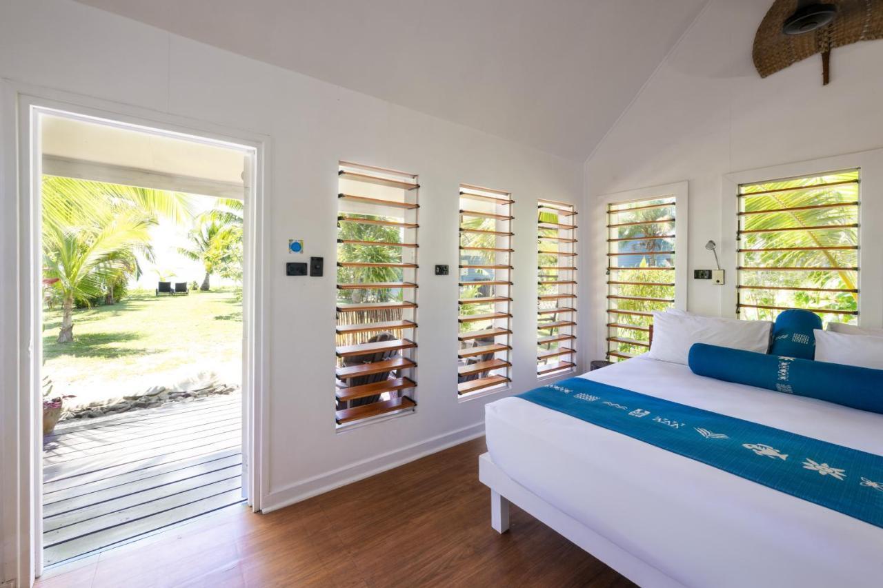 Oarsman'S Bay Lodge Naisisili Екстериор снимка