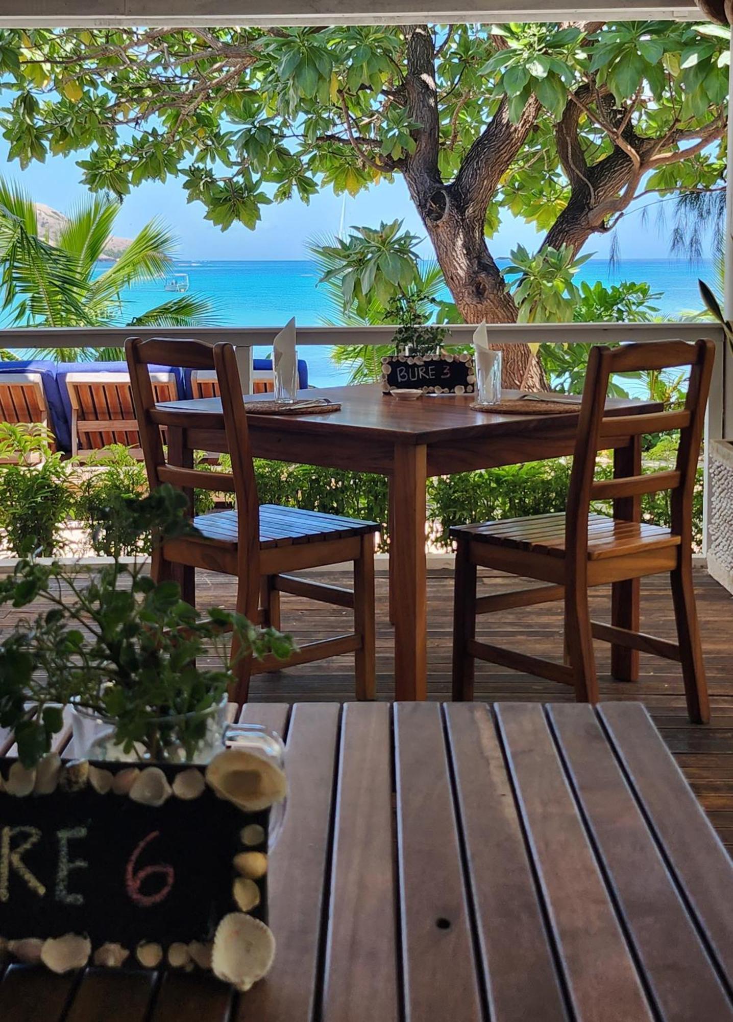 Oarsman'S Bay Lodge Naisisili Екстериор снимка